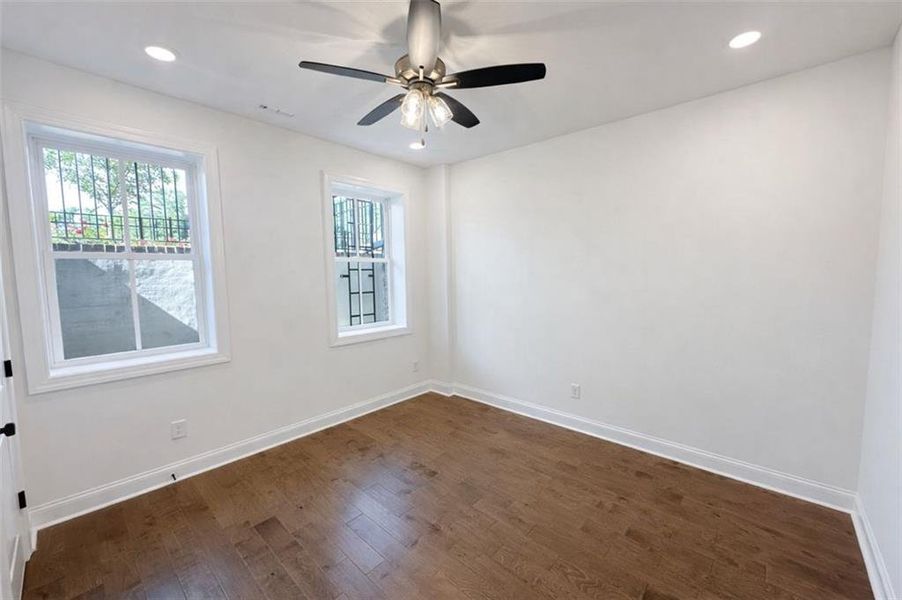 Spacious, unfurnished interior of a new home in Byers Park, Alpharetta (Image 38). Spacious, unfurnished interior of a new home in Byers Park, Alpharetta (Image 38).