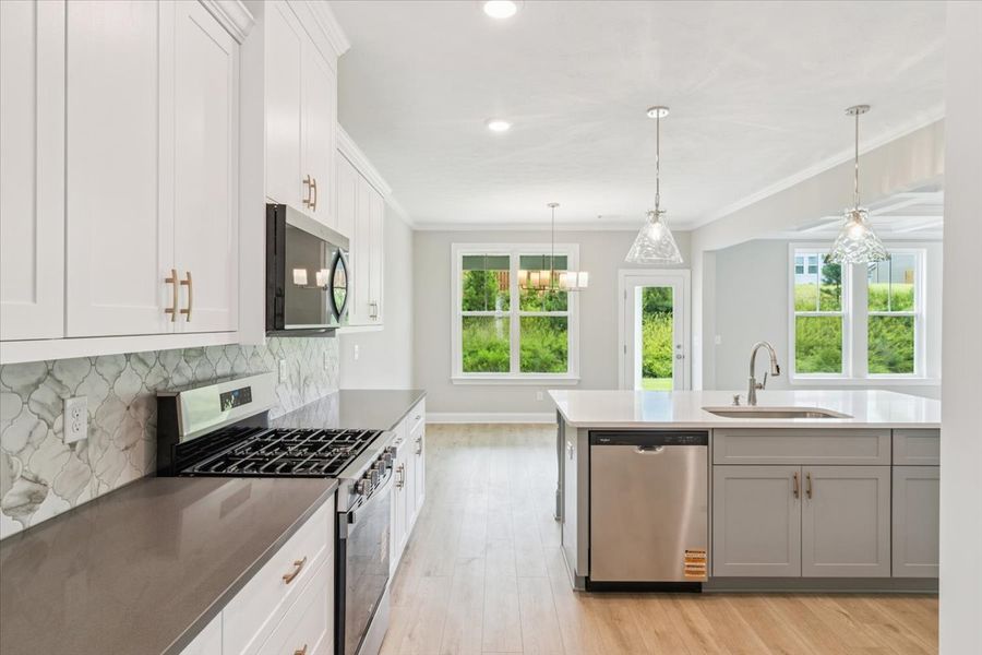 Furnished interior view inside a new home in Crawford Creek, Grovetown (Image 7).