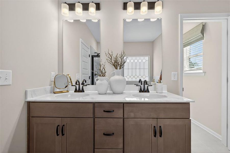 Furnished interior view inside a new home in Jones Ridge, Dallas (Image 41).