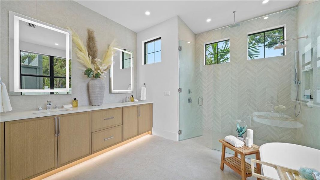 Furnished interior view inside a new home in , Sarasota (Image 16).