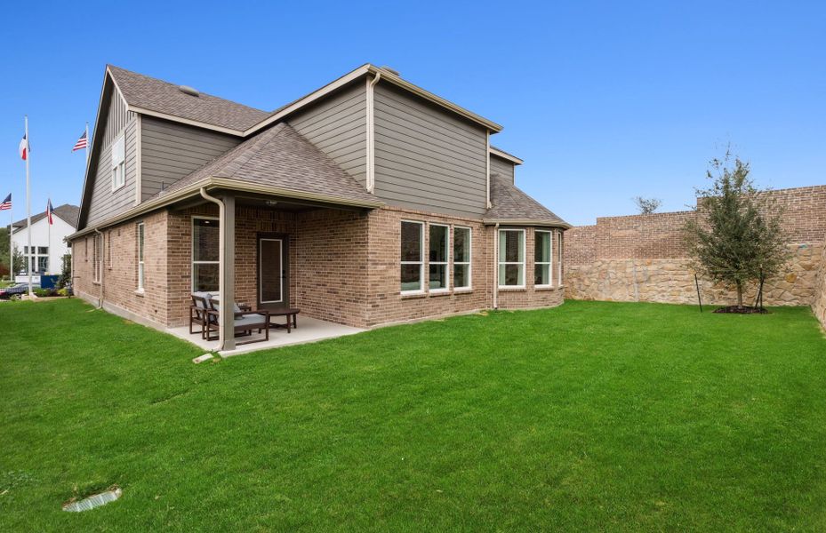 Exterior details and patio area of a home in Highland Lakes, McKinney (Image 2). Exterior details and patio area of a home in Highland Lakes, McKinney (Image 2).