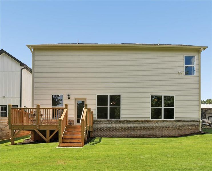 Exterior details and patio area of a home in , Flowery Branch (Image 4).