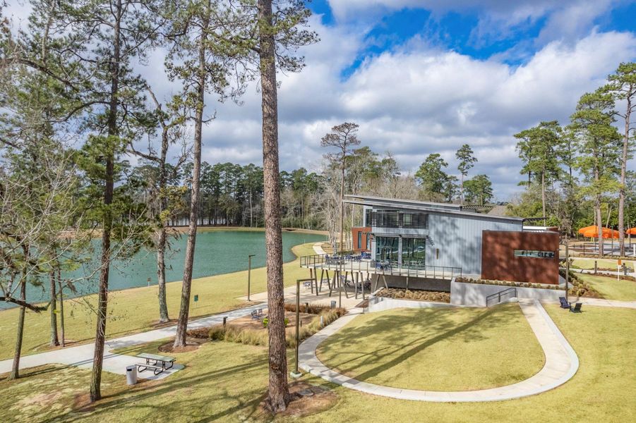 Community amenities in Grand Central Park, Conroe (Image 43).