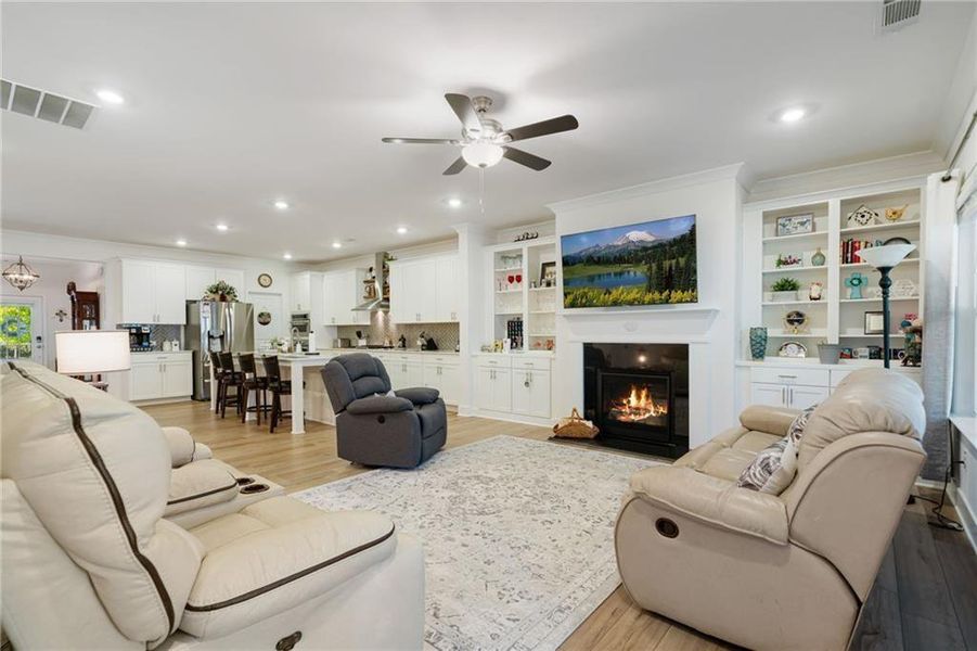 Furnished interior view inside a new home in Hickory Bluffs, Canton (Image 9).