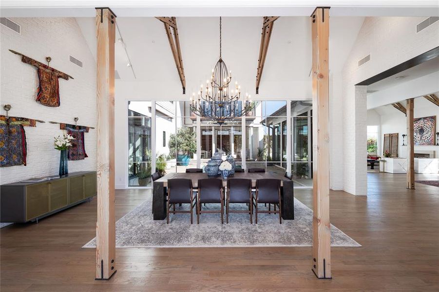 Community amenities in , Dallas (Image 35).