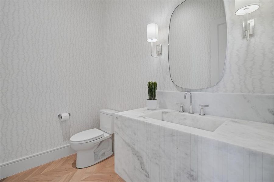 Furnished interior view inside a new home in , Dallas (Image 17). Furnished interior view inside a new home in , Dallas (Image 17).