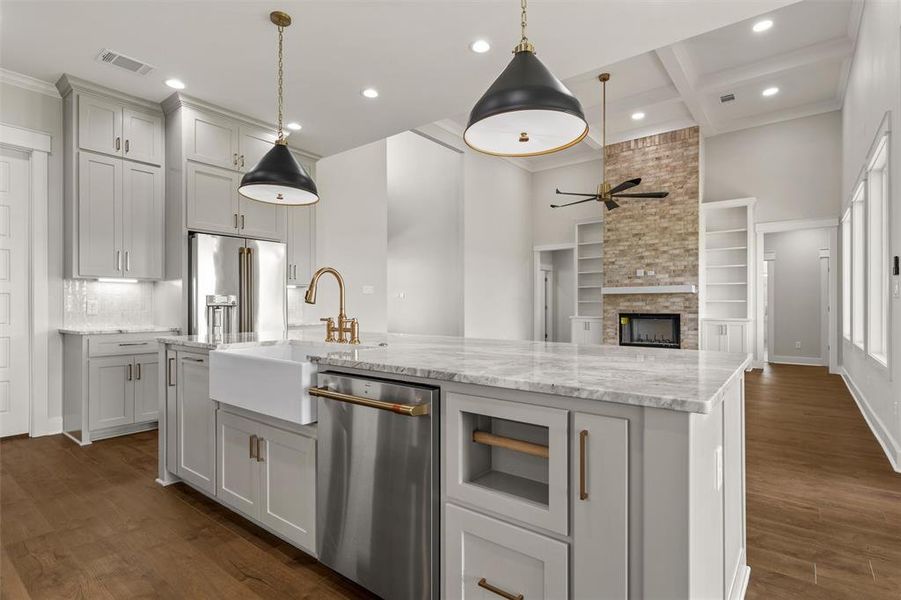 Furnished interior view inside a new home in , Lorena (Image 10).