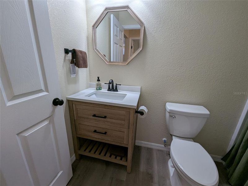 Furnished interior view inside a new home in , Arcadia (Image 11).