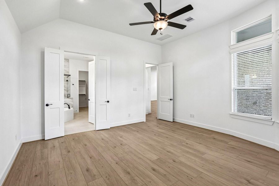 Spacious, unfurnished interior of a new home in The Highlands, Porter (Image 21).