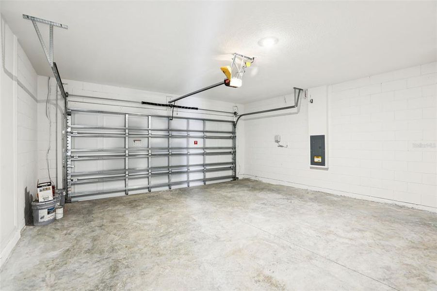 Spacious, unfurnished interior of a new home in Benton Hills - Classic Series, Brooksville (Image 30).