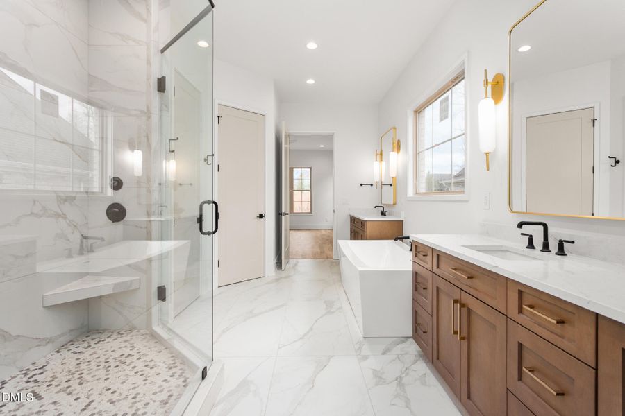 1150 Lochshire Drive-29
