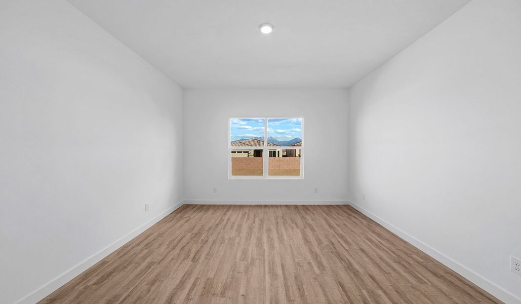 Spacious, unfurnished interior of a new home in Solterra, Green Valley (Image 28).