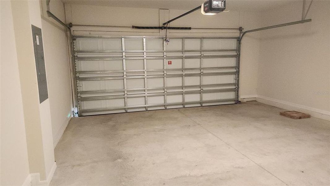 Image 38 of a home in .