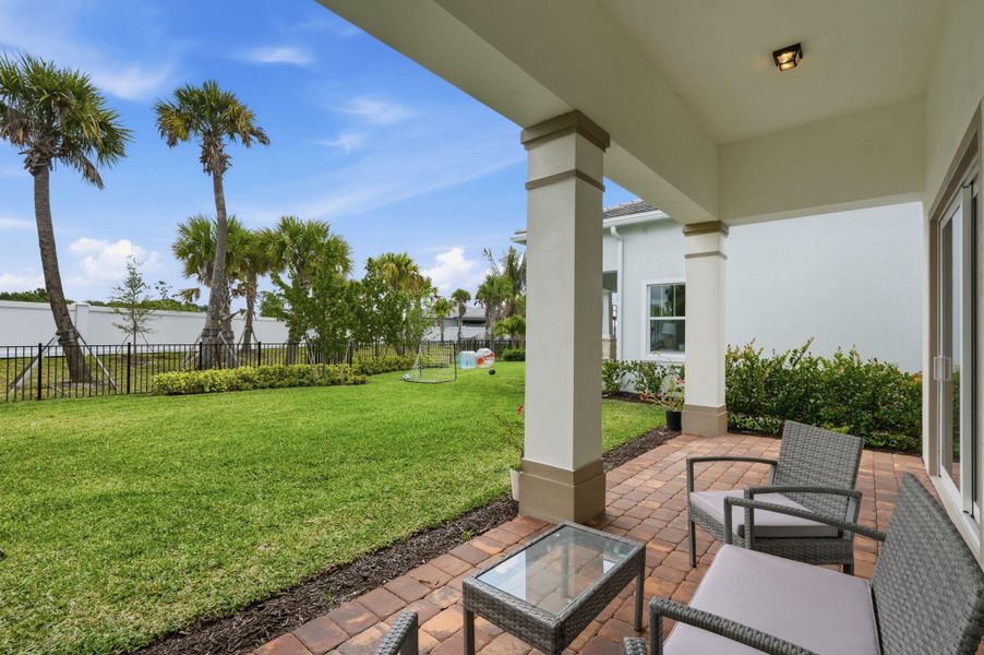 54-web-or-mls-10550_Northbrook_Cir_055