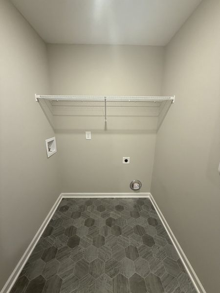 Spacious, unfurnished interior of a new home in Legacy Fields, Pleasant View (Image 6).