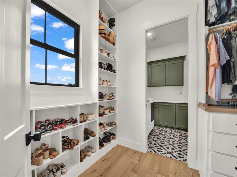 Furnished interior view inside a new home in , Aledo (Image 7).