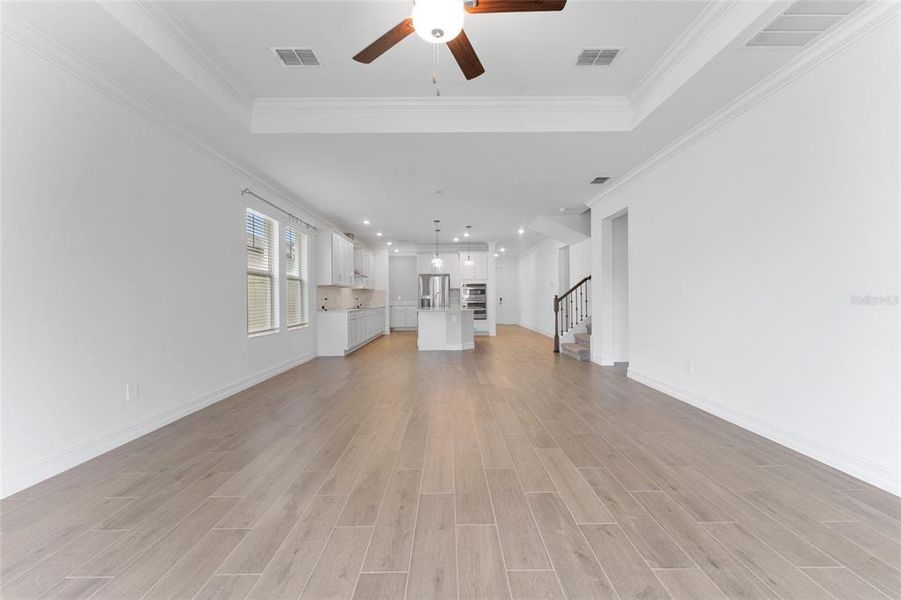 Spacious, unfurnished interior of a new home in , Lutz (Image 21).