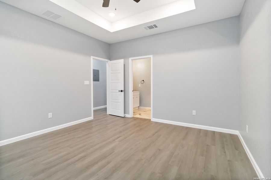 Spacious, unfurnished interior of a new home in , San Antonio (Image 18). Spacious, unfurnished interior of a new home in , San Antonio (Image 18).