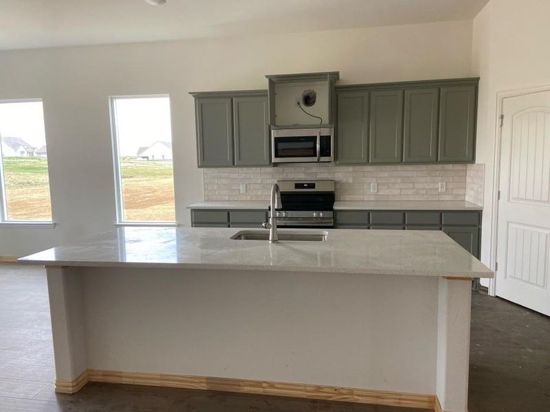 Furnished interior view inside a new home in Hillview Addition, Decatur (Image 7).
