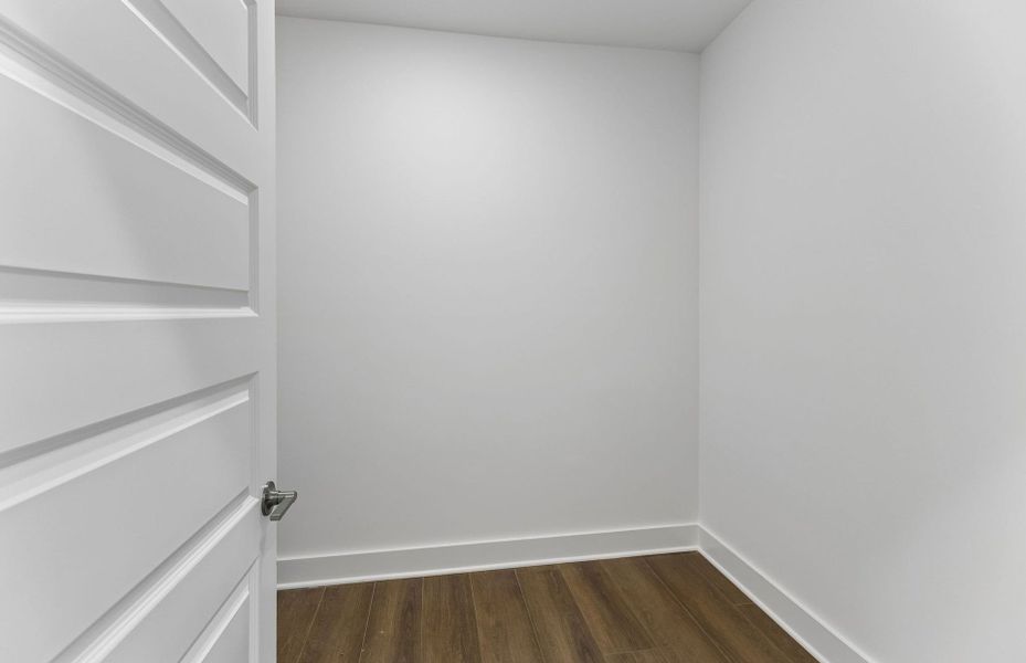 Spacious, unfurnished interior of a new home in Glenview Farms, Murfreesboro (Image 47). Spacious, unfurnished interior of a new home in Glenview Farms, Murfreesboro (Image 47).