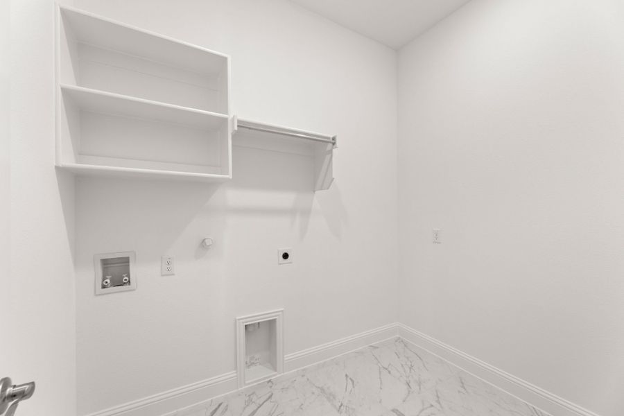 Representative unfurnished interior of a home built from the Burnet by UnionMain Homes in Elevon, Lavon (Image 26). Representative unfurnished interior of a home built from the Burnet by UnionMain Homes in Elevon, Lavon (Image 26).