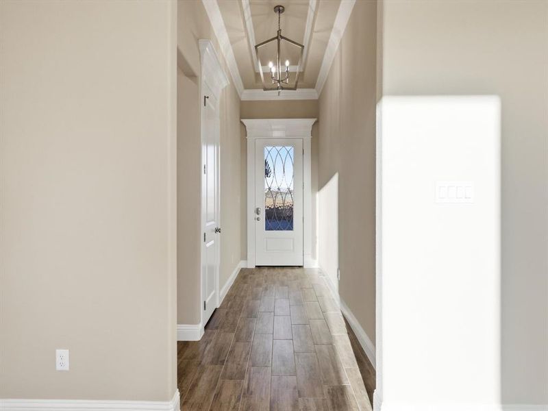 Spacious, unfurnished interior of a new home in , Tolar (Image 18).