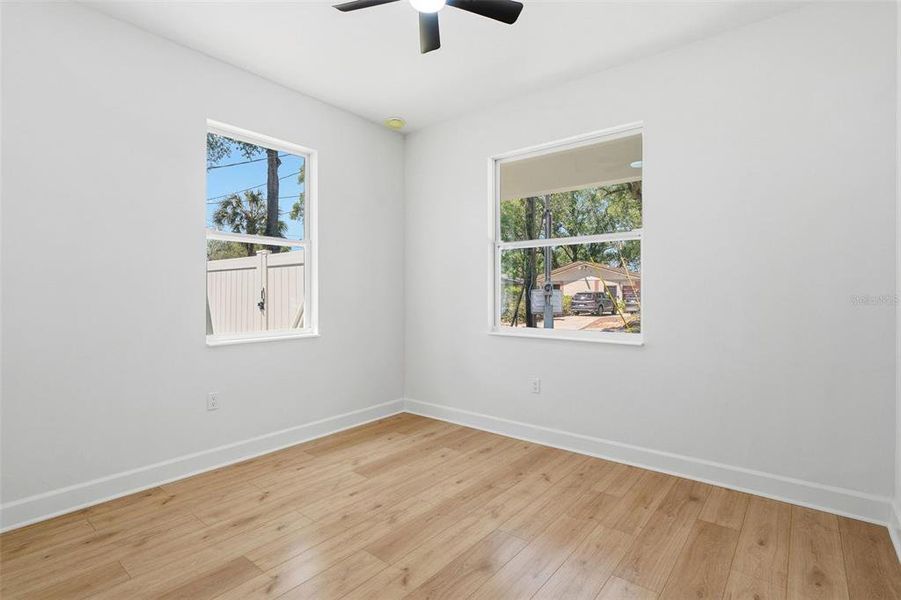 Spacious, unfurnished interior of a new home in , Tampa (Image 28).