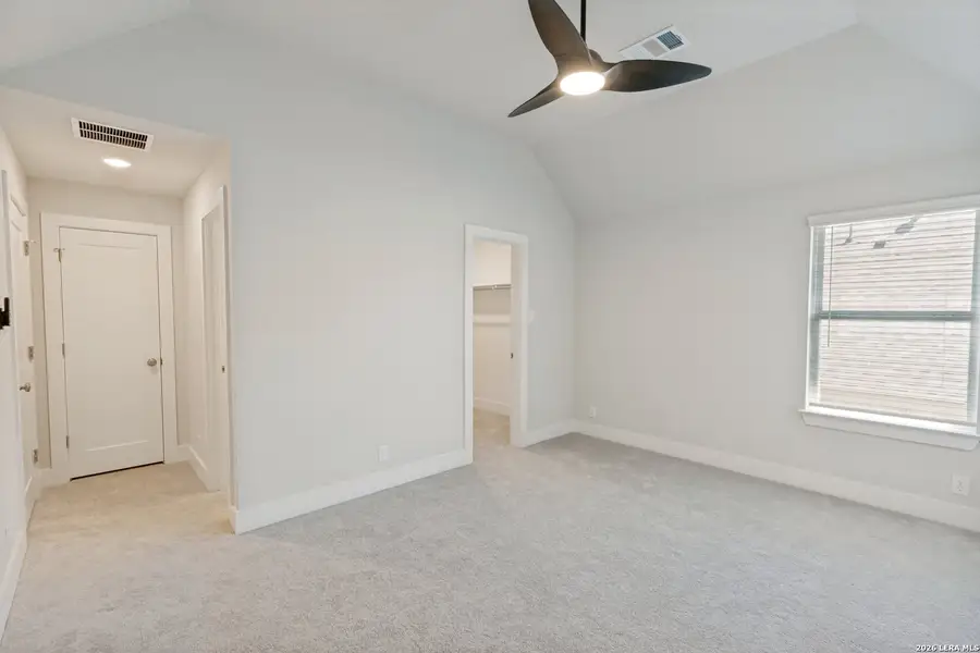 Spacious, unfurnished interior of a new home in Ventana, Bulverde (Image 25). Spacious, unfurnished interior of a new home in Ventana, Bulverde (Image 25).