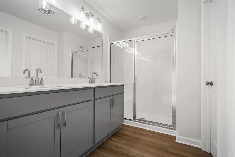 The Blackwell B Primary Suite Bathroom