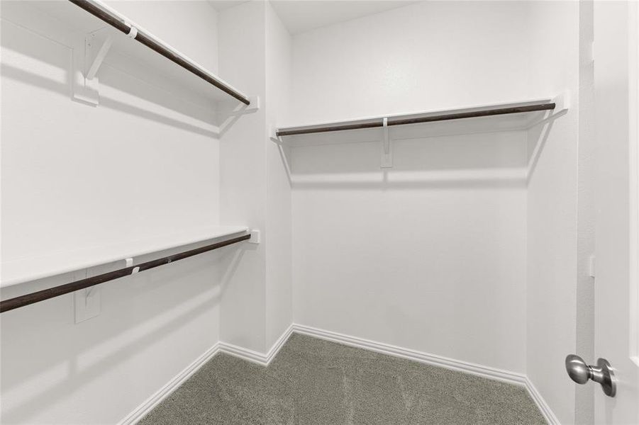 29 6426 Baritone  Closet