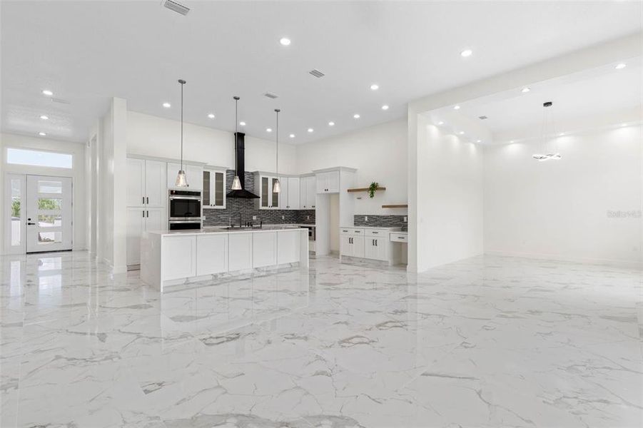Spacious, unfurnished interior of a new home in , Palm Coast (Image 23).