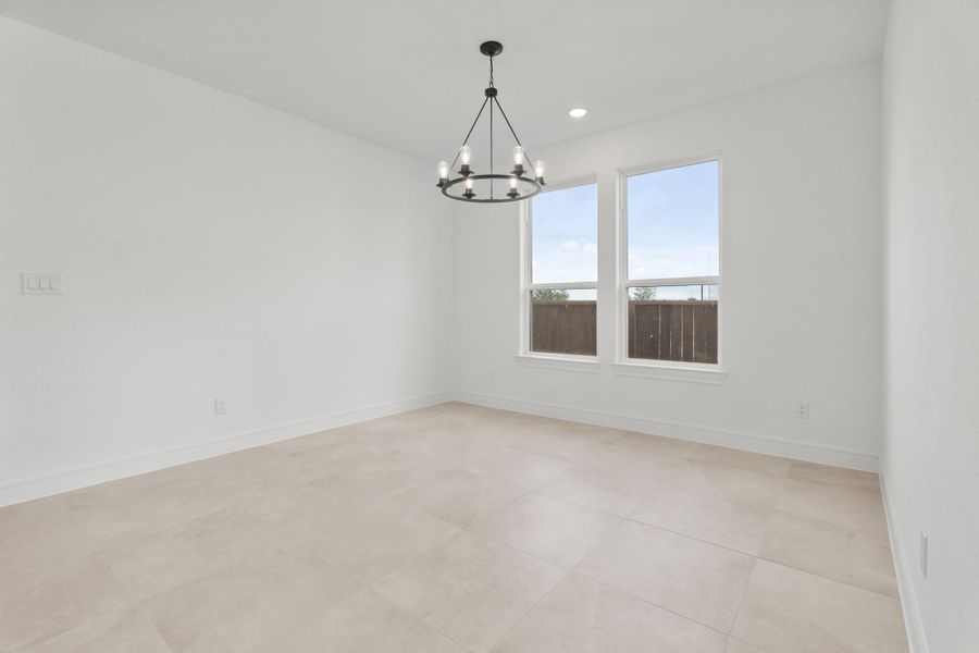 Spacious, unfurnished interior of a new home in Westland Ranch - 70' Homesites, League City (Image 19).