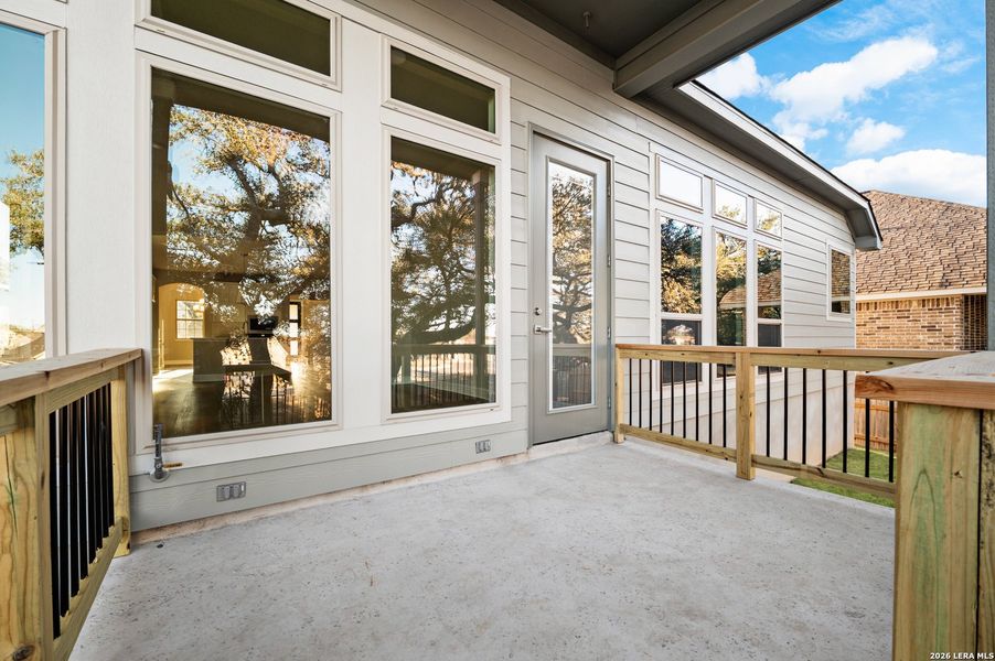 Exterior details and patio area of a home in Ventana, Bulverde (Image 4).