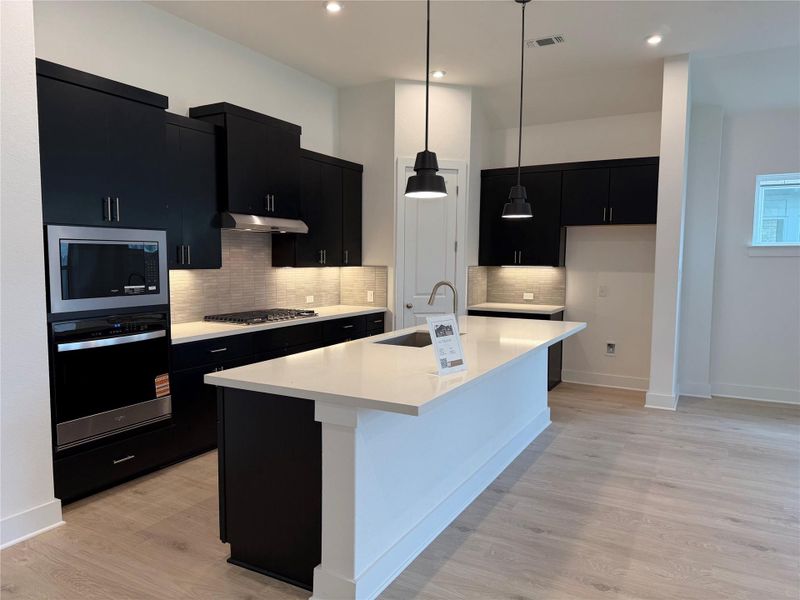 Center Island in Kitchen