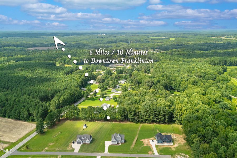 DA4014EB-C12E-48D0-9578-524549E82BC0 DA4014EB-C12E-48D0-9578-524549E82BC0