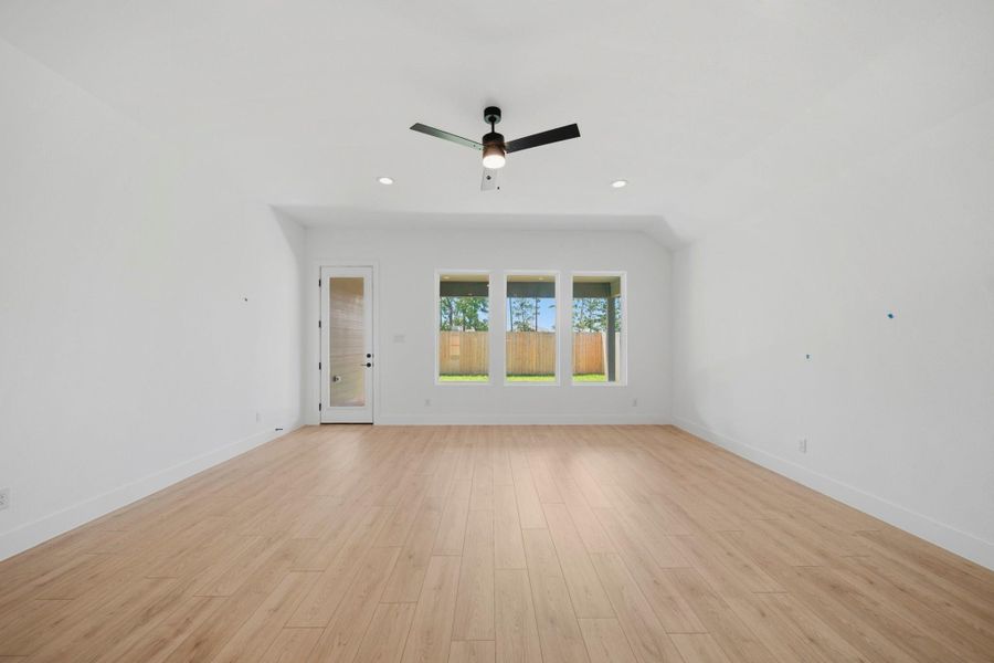 Spacious, unfurnished interior of a new home in Mill Creek Estates, Magnolia (Image 13).