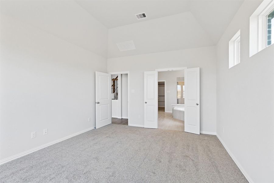 Spacious, unfurnished interior of a new home in Oakwood Estates, Waller (Image 20).