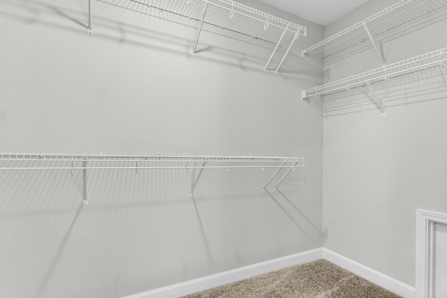 Spacious, unfurnished interior of a new home in , Summerville (Image 32).