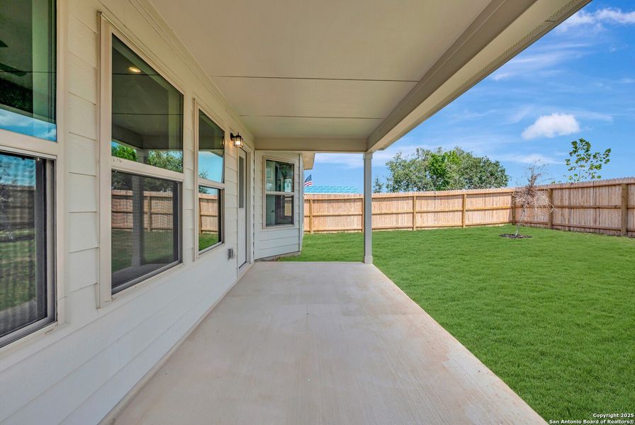 Exterior details and patio area of a home in Mesquite Ridge, San Antonio (Image 1). Exterior details and patio area of a home in Mesquite Ridge, San Antonio (Image 1).