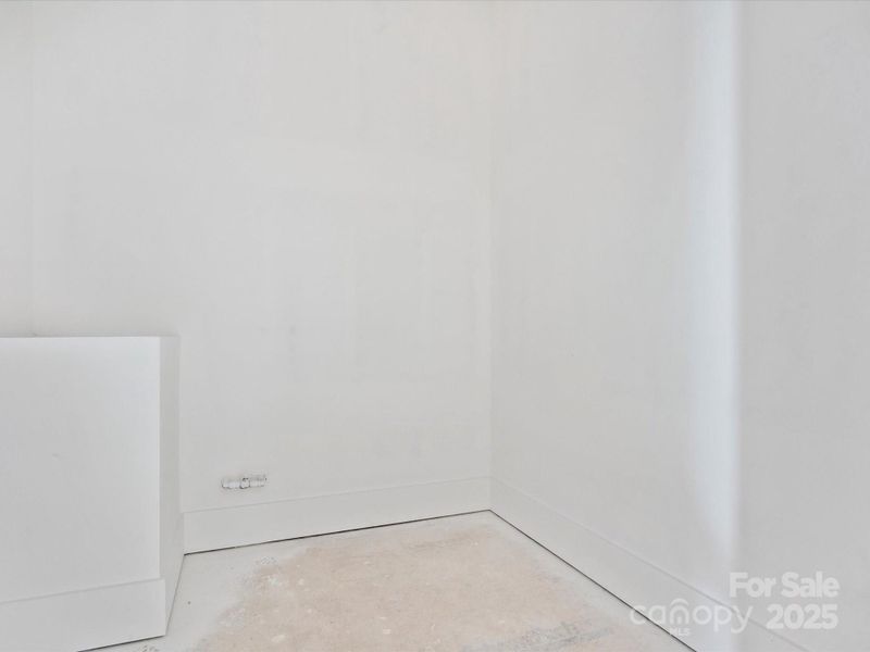 Spacious, unfurnished interior of a new home in , Waxhaw (Image 33).