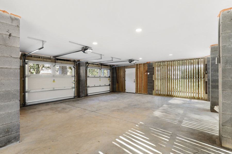 3,305sf New Home in Awendaw, SC.  - Slide 43