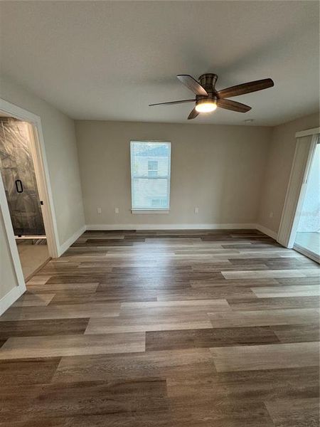 Spacious, unfurnished interior of a new home in , St. Petersburg (Image 43).