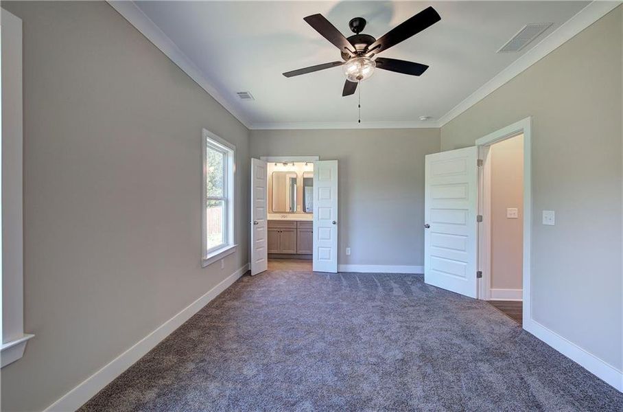 Spacious, unfurnished interior of a new home in , Cartersville (Image 29).