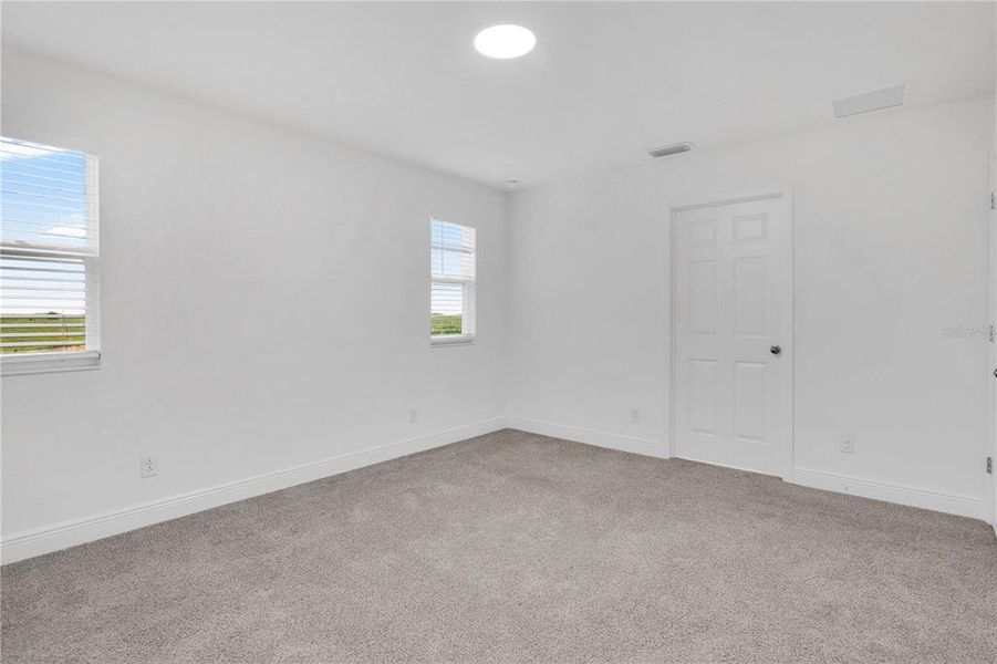 Spacious, unfurnished interior of a new home in , Clermont (Image 21). Spacious, unfurnished interior of a new home in , Clermont (Image 21).