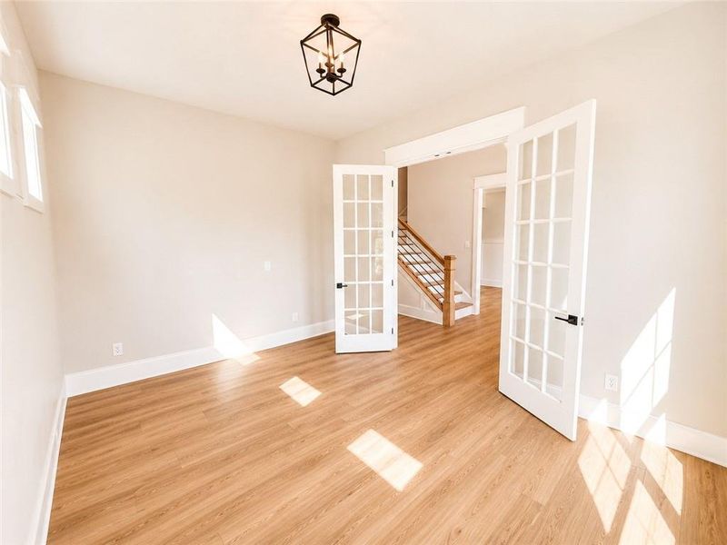 Spacious, unfurnished interior of a new home in , Jefferson (Image 39).