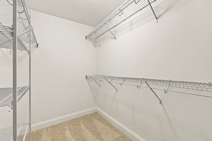 Spacious, unfurnished interior of a new home in Davenport Farms, Winterville (Image 44).