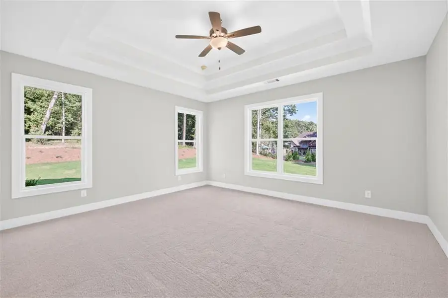 Spacious, unfurnished interior of a new home in , Gainesville (Image 51).