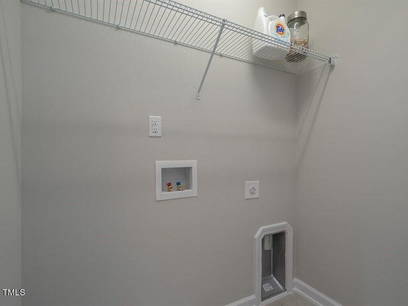 016_Laundry Room