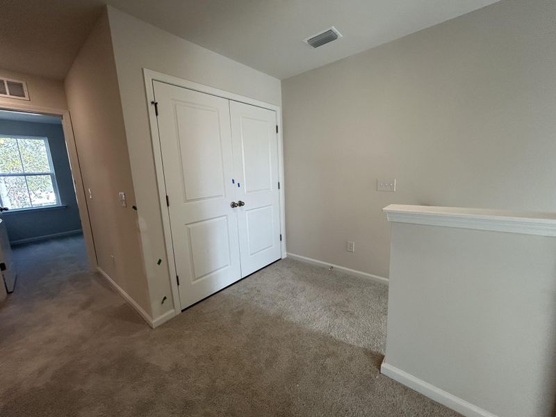 Spacious, unfurnished interior of a new home in , Summerville (Image 18).