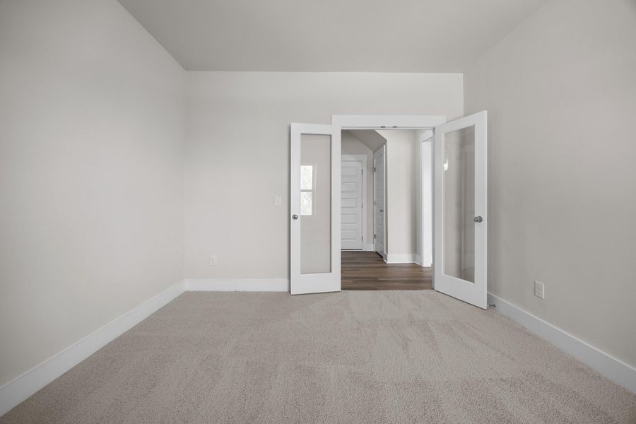 Representative unfurnished interior of a home built from the Doorbells and Sleighbells by Garman Homes in McConnell Ridge, McLeansville (Image 11).